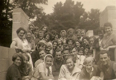 Hills Mill Workers 1950s