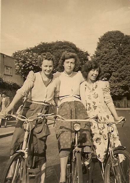 three lovely lassies